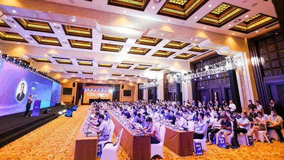 ������ͷ��������ʽ�ܹ�ת���������ڲ�tengbo9885������ϢЯ����ά����˫̬IT�����û����